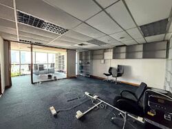 High Street Centre (D6), Office #572565681